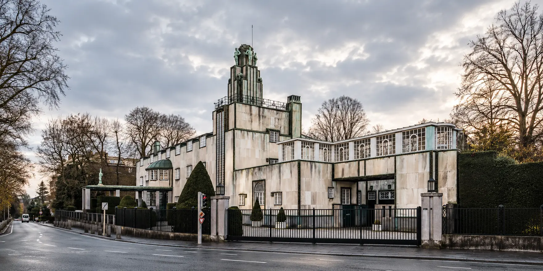 Palais Stoclet · tour aux sculptures